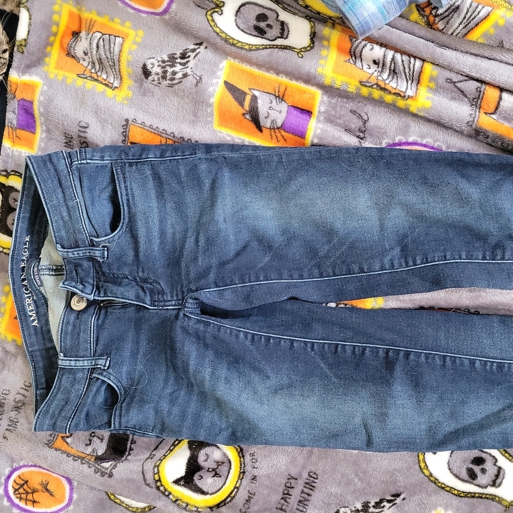 American eagle low rise jeans
